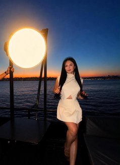 Marsi - escort in İstanbul Photo 1 of 5