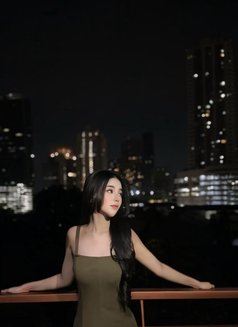 Marsya Madana - puta in Jakarta Photo 4 of 12