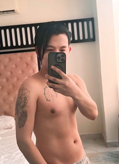 Mart - Acompañantes masculino in Muscat Photo 6 of 6