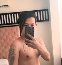 Mart2424 - Male escort in Muscat