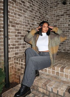 Martha - escort in Chennai Photo 2 of 4