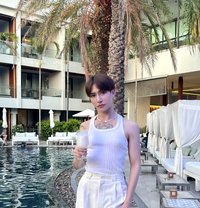 Martin Big Cock - masseuse in Bangkok Photo 2 of 12