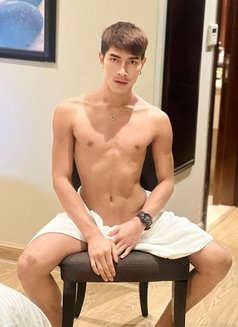 Martin boy Thailand - masseur in Al Juffair Photo 3 of 8