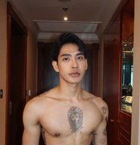 MARTIN - Acompañantes masculino in Manila