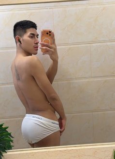 Martin 🇹🇭Both Big - Transsexual escort in Khobar Photo 5 of 7