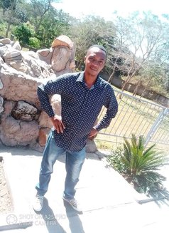 Martin - Male escort in Lusaka Photo 2 of 6
