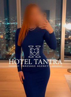 Martina Tantra - masseuse in Madrid Photo 4 of 4