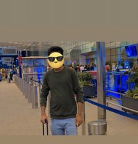 Martuja - Acompañantes masculino in Pune