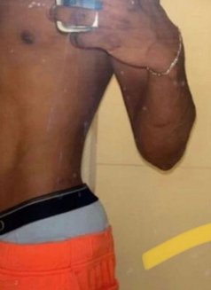 Marvin - Male escort in Dubai Photo 2 of 3