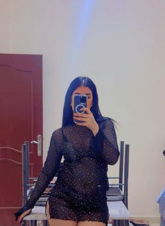 Marwa - escort in Jeddah Photo 1 of 2