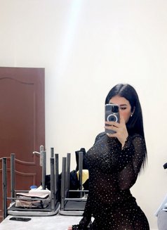 Marwa - escort in Jeddah Photo 2 of 2