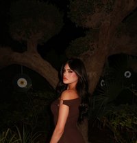 MARWA BIGCOCK 7,5 VERSATILE MORE TOP - Transsexual escort in Dubai