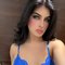MARWA BIGCOCK 7,5 VERSATILE MORE TOP - Acompañantes transexual in Dubai