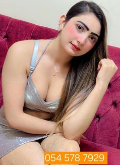 Marwa - escort in Dubai Photo 3 of 6