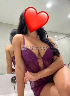 Marwa - escort in Khobar Photo 2 of 4