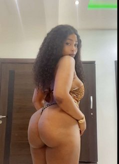 Mary Bae - puta in Accra Photo 3 of 3