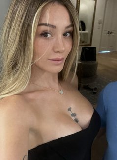 Mary - escort in Bournemouth Photo 4 of 6