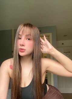 Mary - escort in Makati City Photo 20 of 20