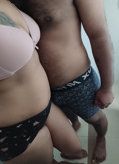 Mary & Thomas Mallu Couples - puta in Dubai Photo 4 of 5