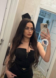 Mary - escort in Doha Photo 8 of 10