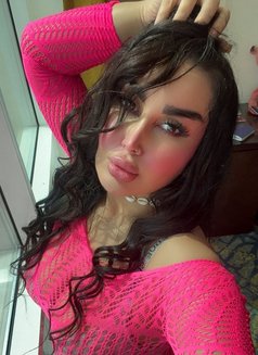 Marya - escort in Muscat Photo 6 of 7