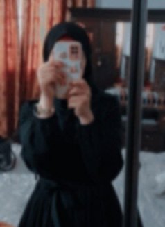 Maryam - escort in Beirut Photo 1 of 6