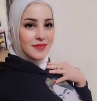 Maryam - escort in Beirut