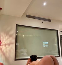Maryam - escort in Muscat