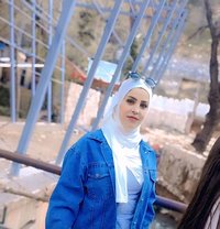 Maryam - escort in Beirut