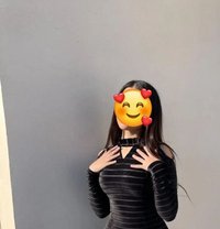 Maryam - puta in Ajmān