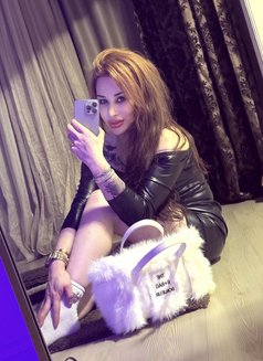 Maryam Roshen - Transsexual escort in İstanbul Photo 5 of 10