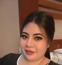 Maryam - puta in Al Manama