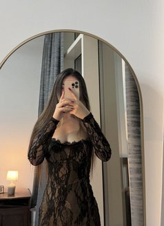 Maryam Turkish - companion in Abu Dhabi Photo 3 of 6