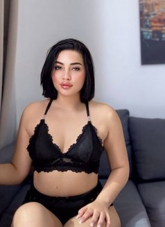 Maryem Now 20 year anal - puta in Dubai Photo 18 of 18