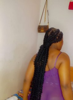 Maryjoy - escort in Abu Dhabi Photo 2 of 4