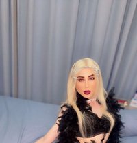 Masa - Acompañantes transexual in Dubai Photo 2 of 15
