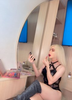 Masa - Transsexual escort in Dubai Photo 15 of 15