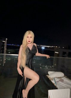 Masa - Transsexual escort in Dubai Photo 4 of 4