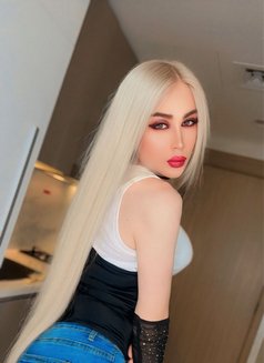 Masa - Transsexual escort in Dubai Photo 20 of 27