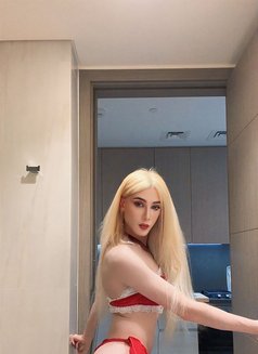 Masa - Transsexual escort in Dubai Photo 7 of 20