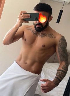 Masage Hot XXL - Acompañantes masculino in Khobar Photo 30 of 30