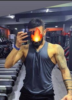 Masage Hot XXL - Acompañantes masculino in Jeddah Photo 19 of 23