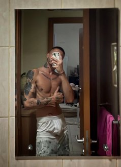 Masc.Xxxl - Male escort in Dubai Photo 7 of 7