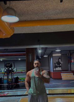 Masculenıstanbul - Acompañantes masculino in İstanbul Photo 6 of 8