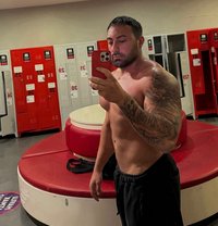 Masculin Istanbul - Acompañantes masculino in İstanbul