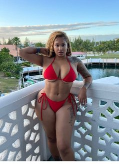 Masee, Wet Dripping Pussy Ever - escort in Ahmedabad Photo 4 of 7