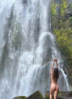 Masha - puta in Phuket Photo 4 of 6