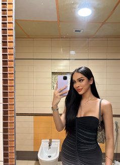 TS MASHA 7. 8 - Transsexual escort in Al Manama Photo 17 of 18