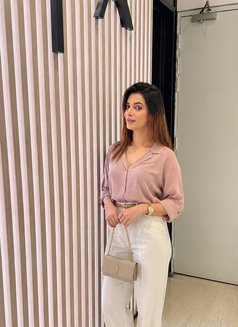 Mashal - puta in Dubai Photo 1 of 3