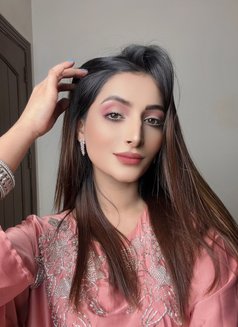 Mashal - escort in Dubai Photo 2 of 6